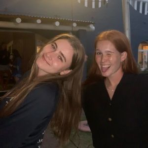 Meet your Posher, Aimee